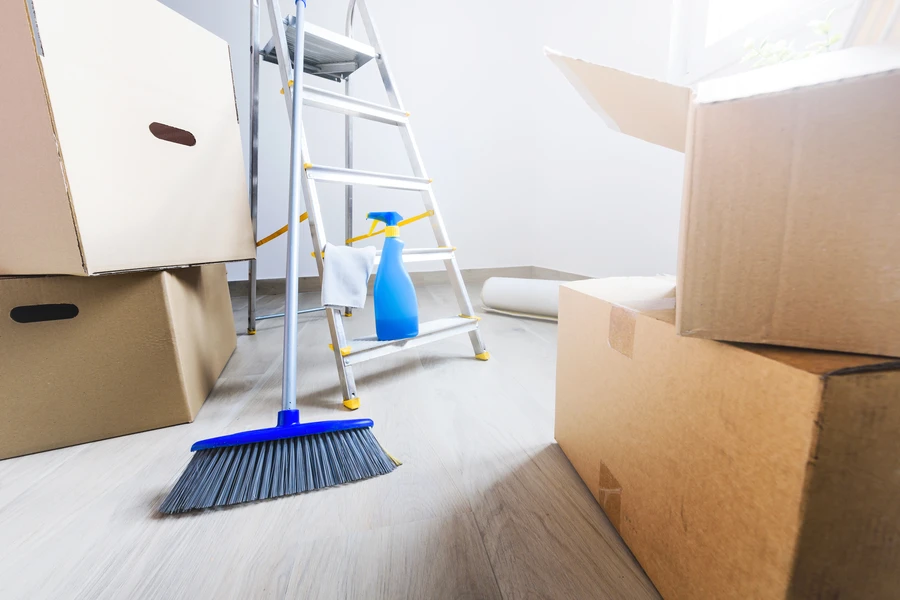 Move-out Cleaning Vs Regular Cleaning: Whats The Difference in Lawndale, CA Move-out Cleaning Vs Regular Cleaning: Whats The Difference in Lawndale, CA